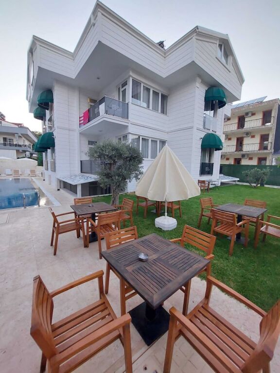 Кемер: In Suit Luxury Hotel