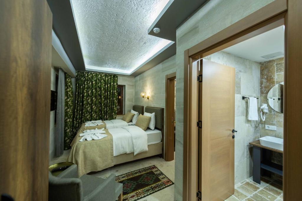 Учисар: Ahiyan Hotel