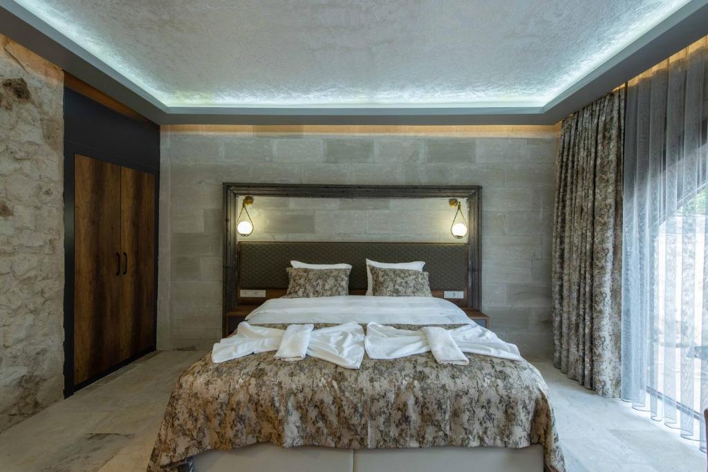 Учисар: Ahiyan Hotel