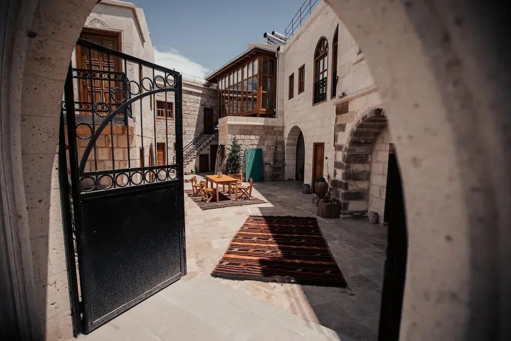 Учисар: Juno Cappadocia