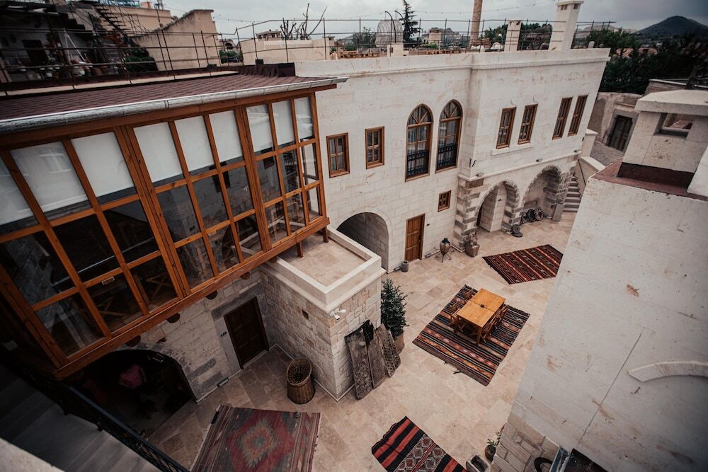 Учисар: Juno Cappadocia