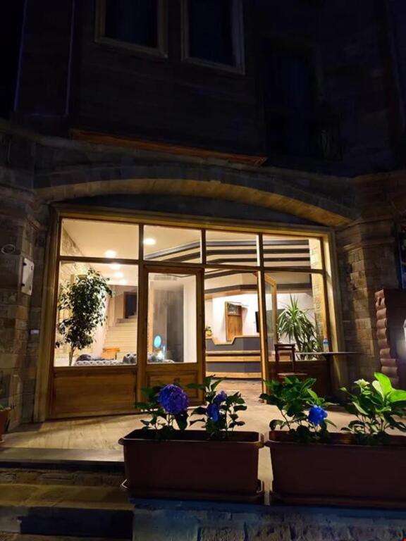 Зейтинликой: İmroz Adali's Butik Otel