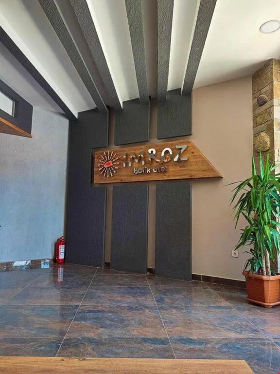 Зейтинликой: İmroz Adali's Butik Otel
