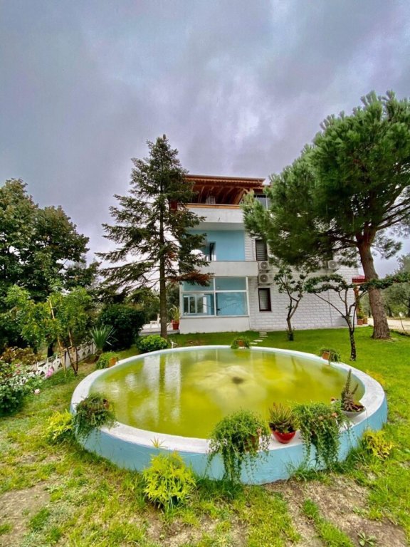 Увезпинар: Peaceful Chalet With Nature View in Iznik Bursa