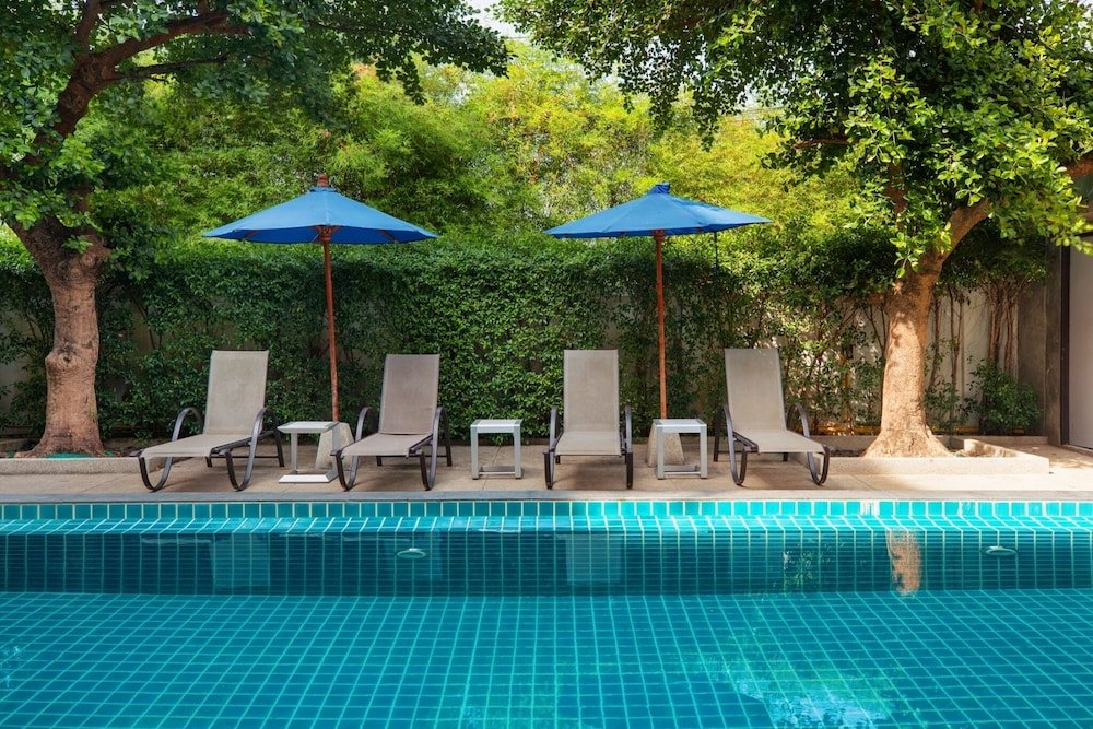 Тхаланг: The Bell Airport Phuket Hotel