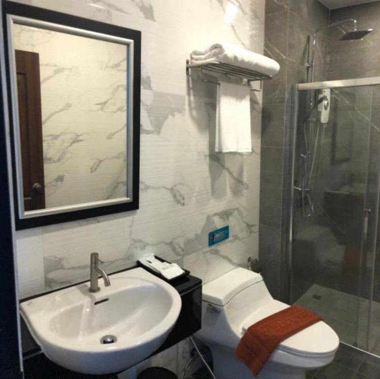 Тхаланг: The Bell Airport Phuket Hotel