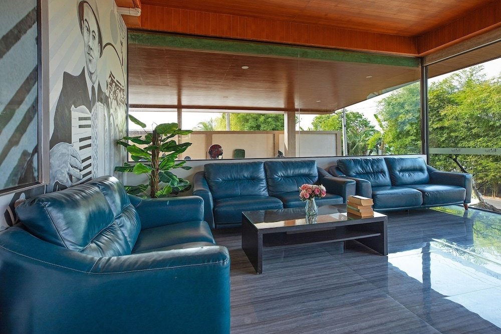 Тхаланг: The Bell Airport Phuket Hotel