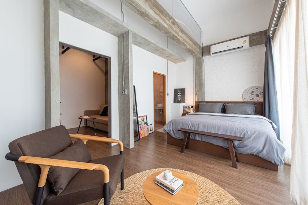 Паккрет: Work Inn Impact Muang Thong Thani