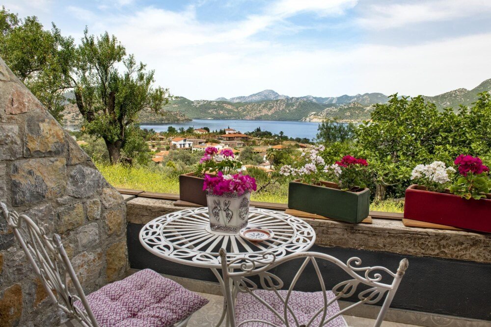 Селимийе: Lovely Room With Mesmerizing View in Selimiye