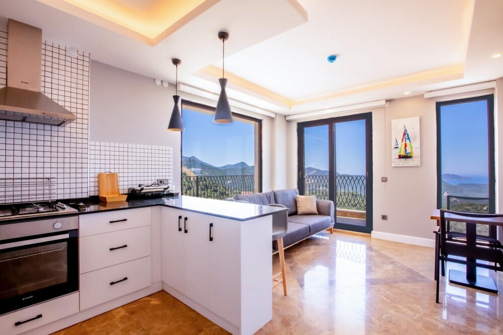 Каш: Luxury Flat W Jacuzzi And Amazing Sea View In Kas