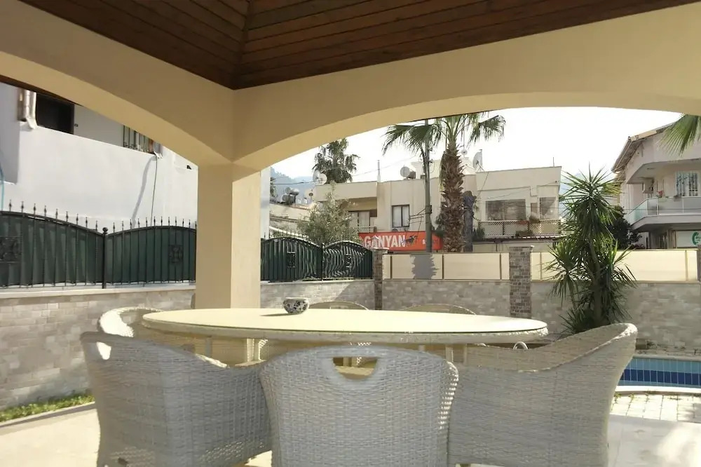 Мармарис: Villa with Private Pool in Icmeler