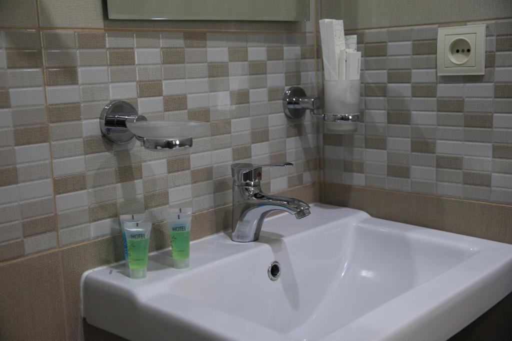 Ереван: Yerevan Centre Hotel