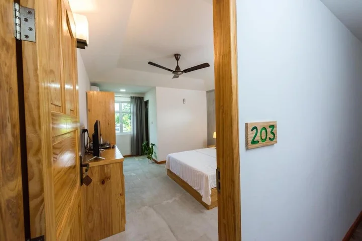 Северный атолл Мале: Isla Dhiffushi