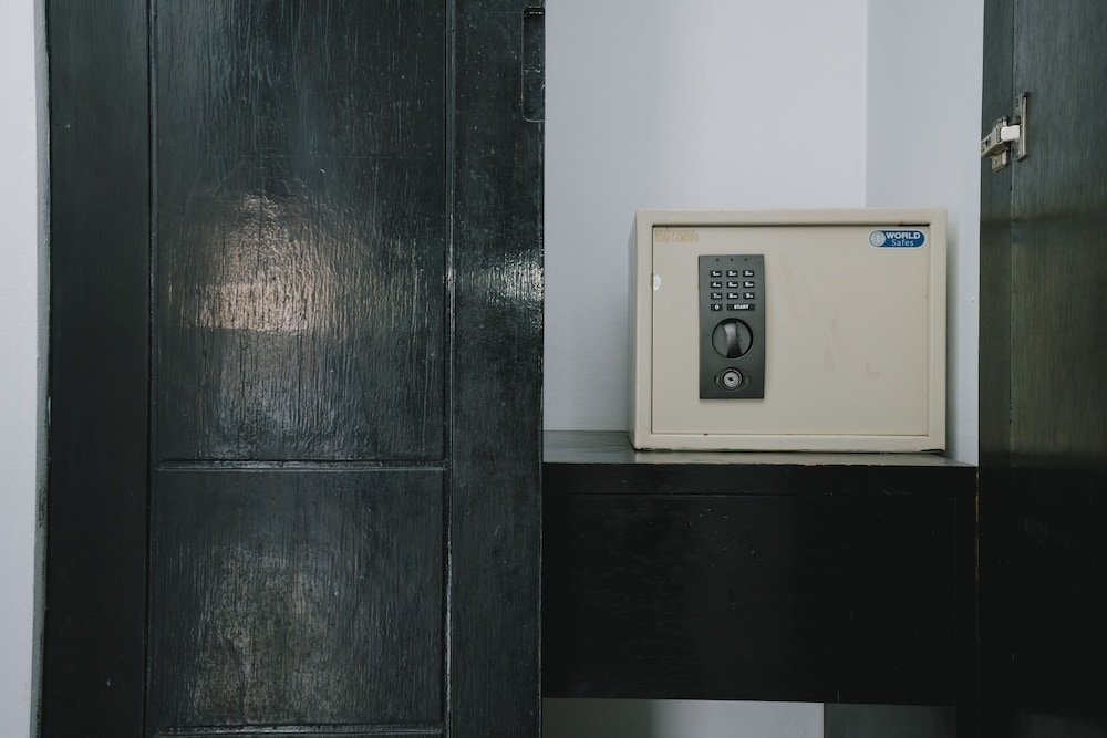 Кату: Noble House Patong