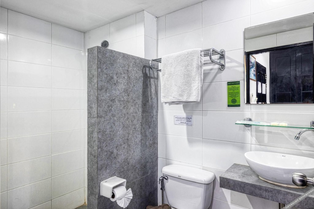 Кату: Noble House Patong