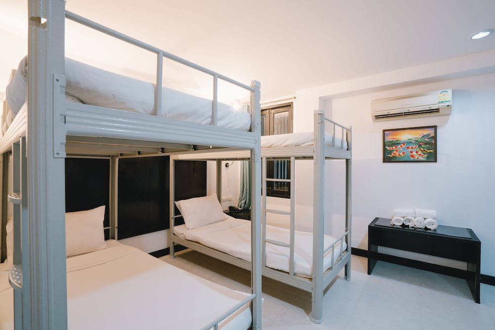 Кату: Noble House Patong