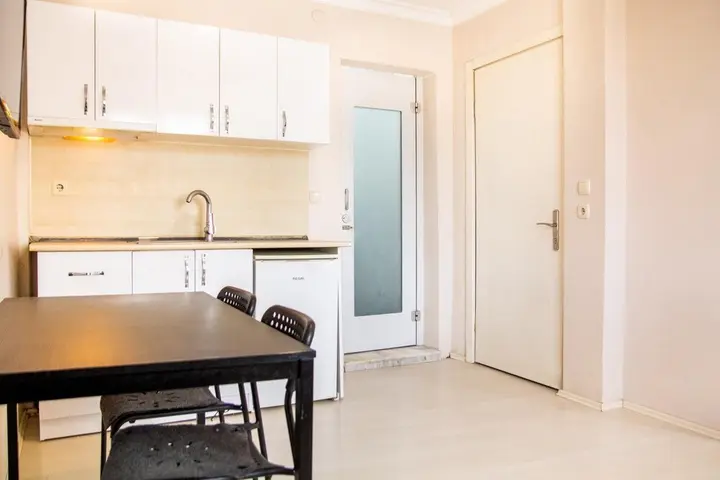 Измир: Magnificent Studio Flat in Izmir Konak