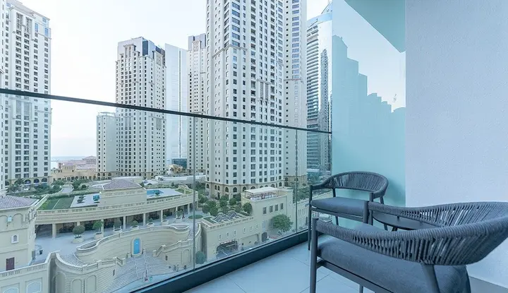 Дубай: Homesgetaway-Studio Apt in Liv Residence