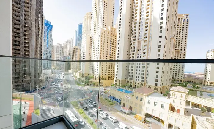 Дубай: Homesgetaway-1BR in Marina Liv Residence