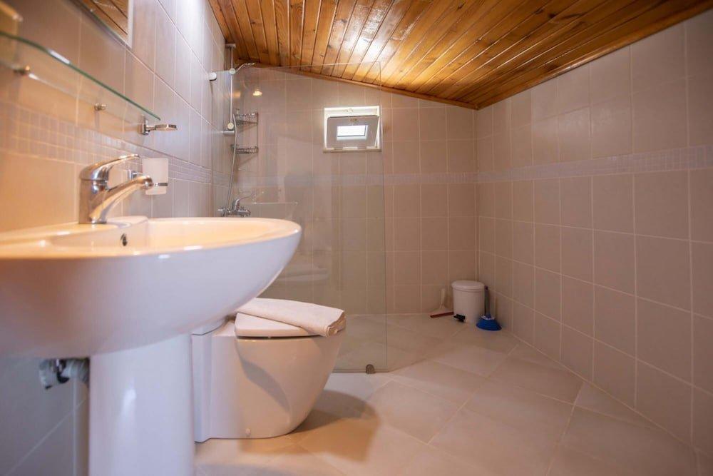 Калкан: Invigorating Villa With Shared Pool in Kas