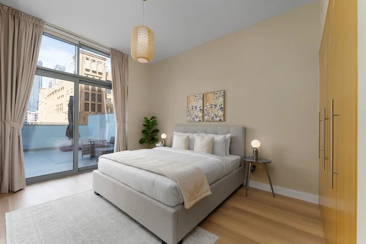 Дубай: Maison Privee - Classy Apt w/ Terrace & Direct Burj Khalifa Views
