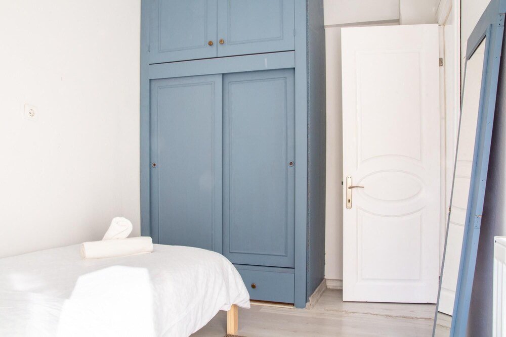 Lovely Flat In Konak With Sea View And Balcony — фото 2