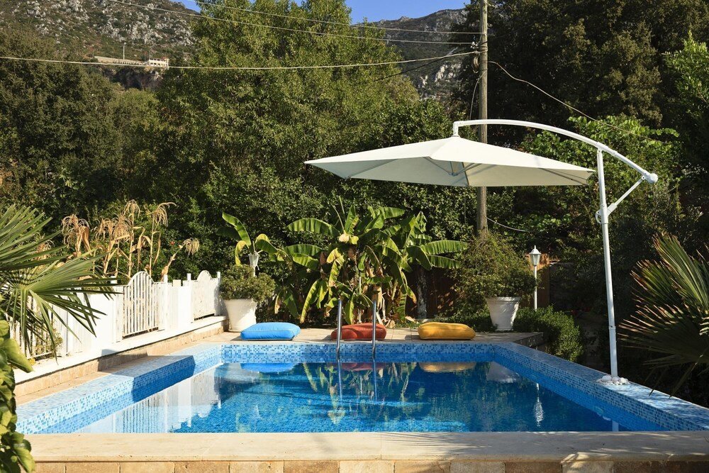 Waterfront Cottage in Ta l ca — фото 4