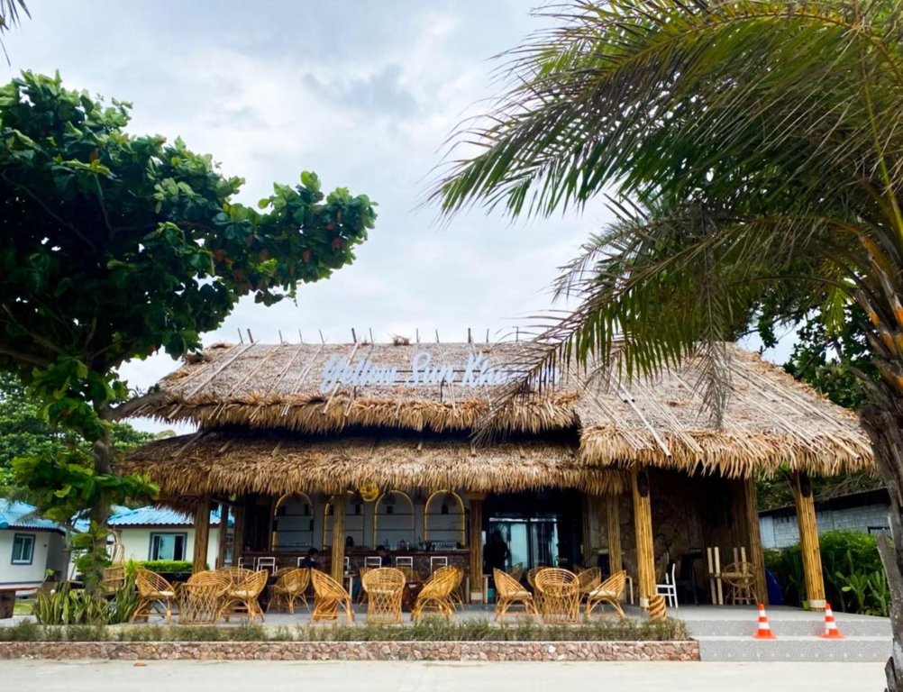 Ханом: Permsuk Resort