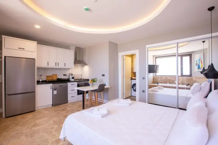 Luxury Flat With Jacuzzi in Kas Antalya — фото 4