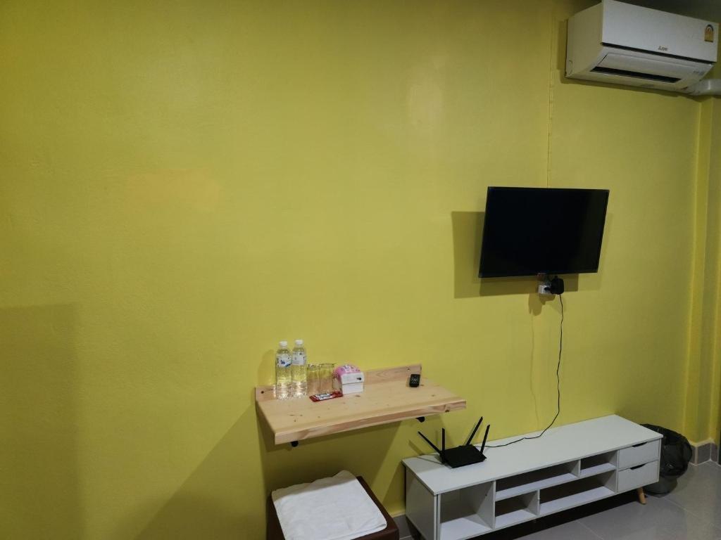 Бетонг: Jipu Hotel