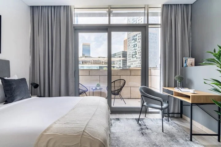 Дубай: Апартаменты Stunning DIFC Studio with Balcony | Gym, Pool