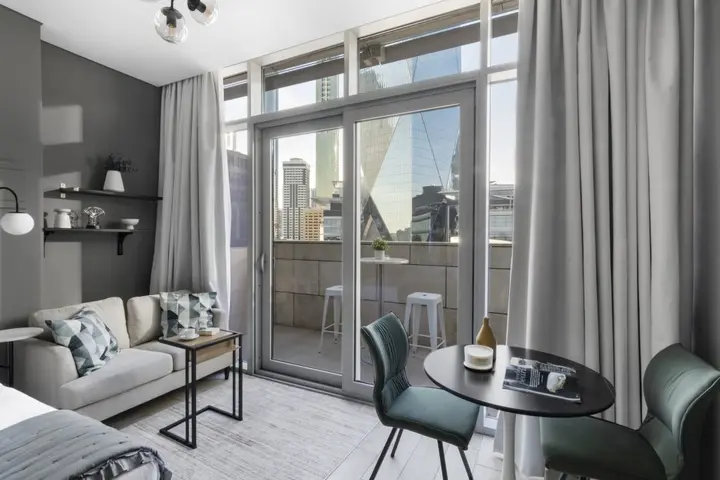 Дубай: Апартаменты Stylish DIFC Studio with Balcony | Pool, Gym