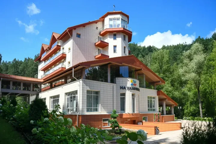 Белокуриха: Отель На камушках 5*