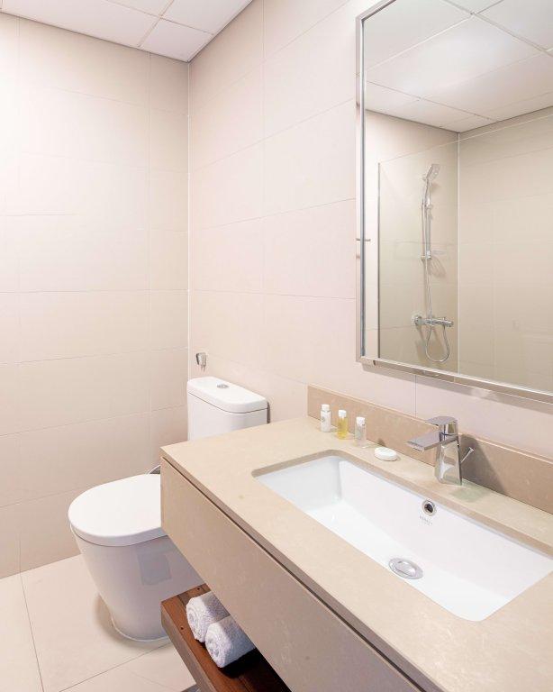 Дубай: Апартаменты Modern Studio in DIFC Iconic Tower | Pool, Gym