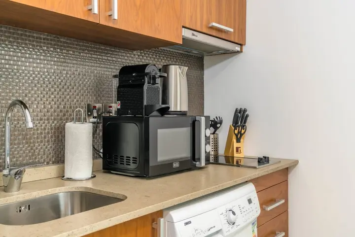 Дубай: Апартаменты Burj Daman Tower | Fully Furnished DIFC Studio