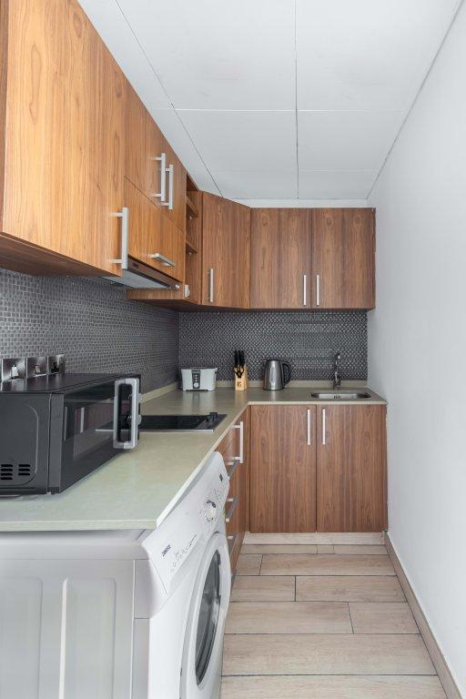 Дубай: Апартаменты Fully Furnished Elegant Studio DIFC | Gym & Pool