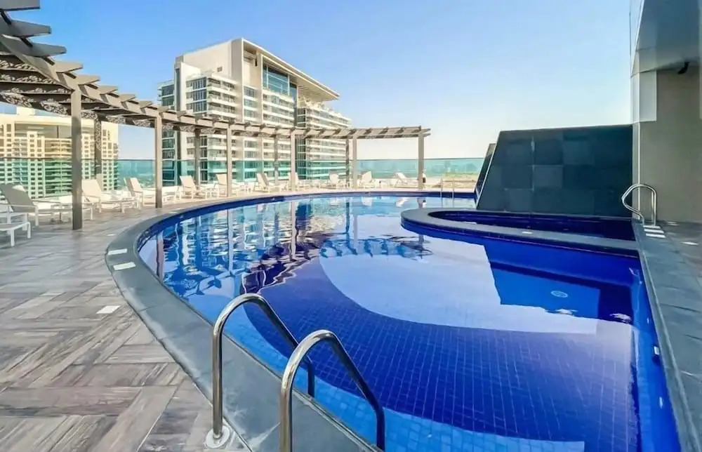 Дубай: 360 Vacation – THE BAY Residence 1BR Apartment