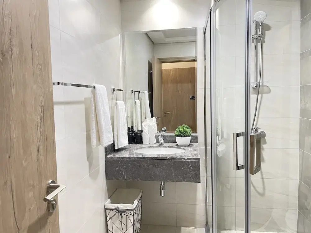 Дубай: 360 Vacation – THE BAY Residence 1BR Apartment