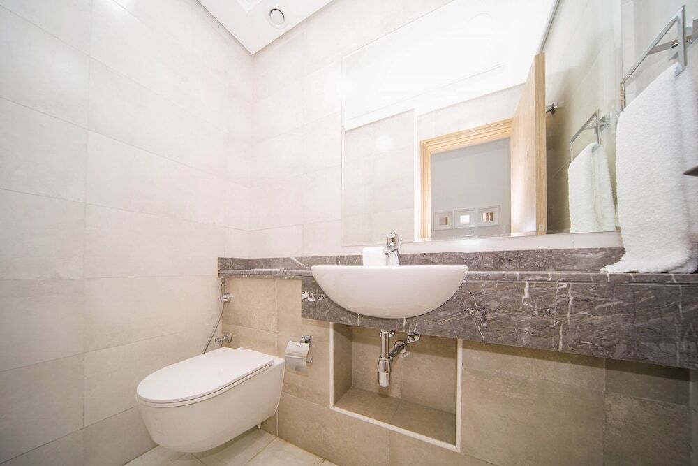 Дубай: 360 Vacation – THE BAY Residence 1BR Apartment