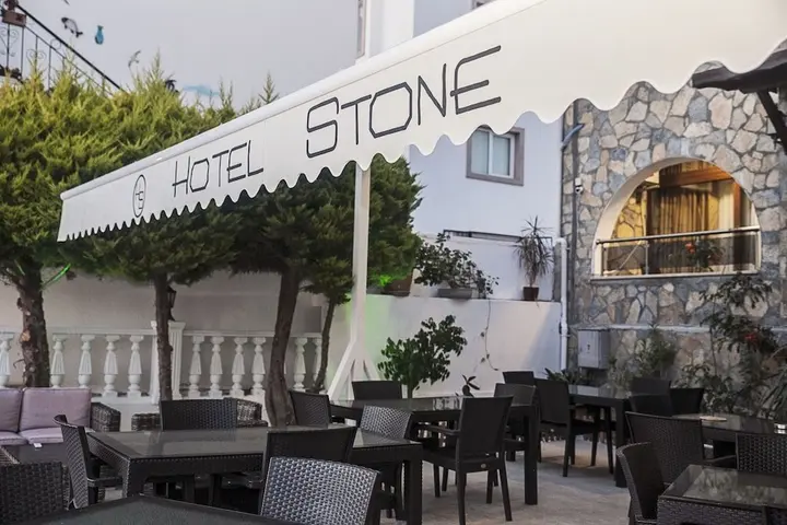 Тургутрейс: Stone Otel