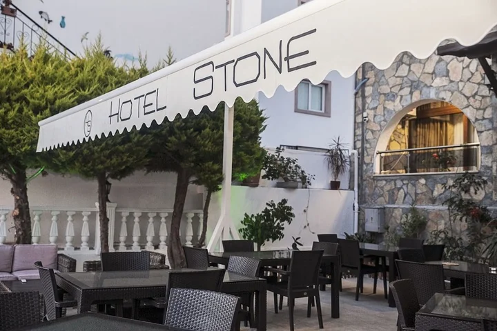 Тургутрейс: Stone Otel