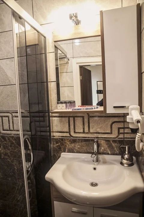Тургутрейс: Stone Otel