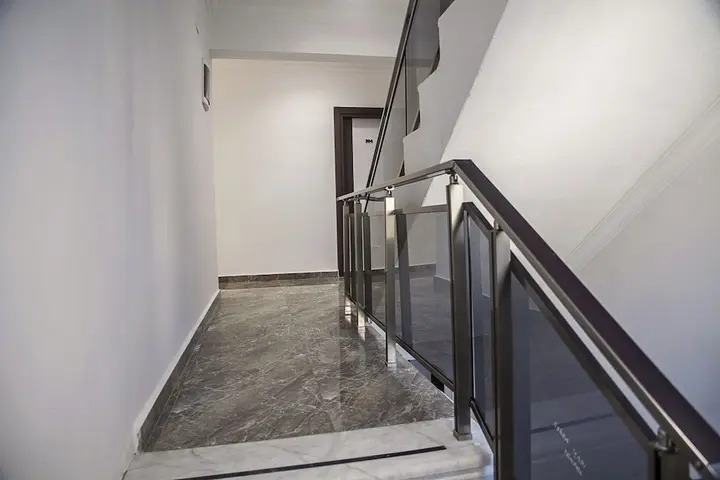 Тургутрейс: Stone Otel