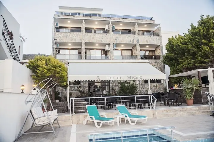 Тургутрейс: Stone Otel