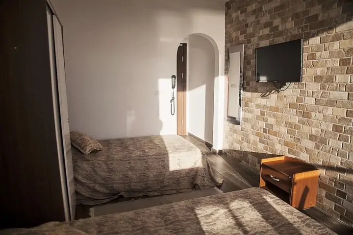 Тургутрейс: Stone Otel