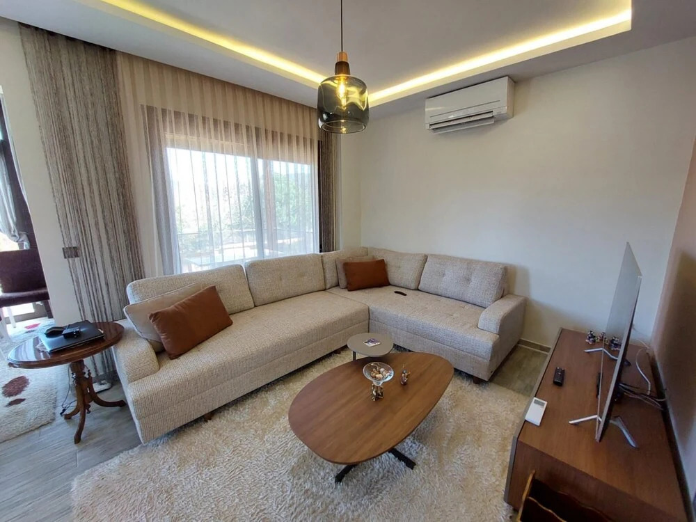 Голькой: Vibrant Flat With Balcony in Golturkbuku