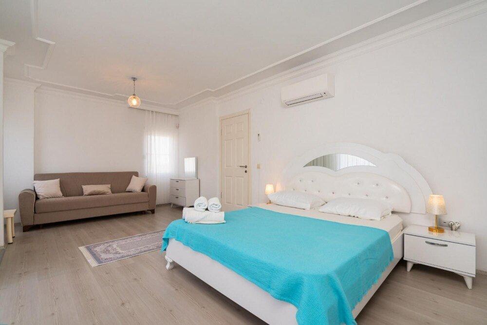 Белек: Enchanting Villa With Private Pool in Antalya