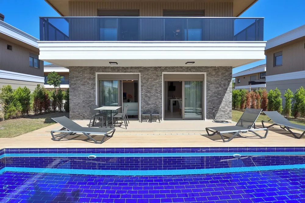 Белек: Nirvana Holiday Homes