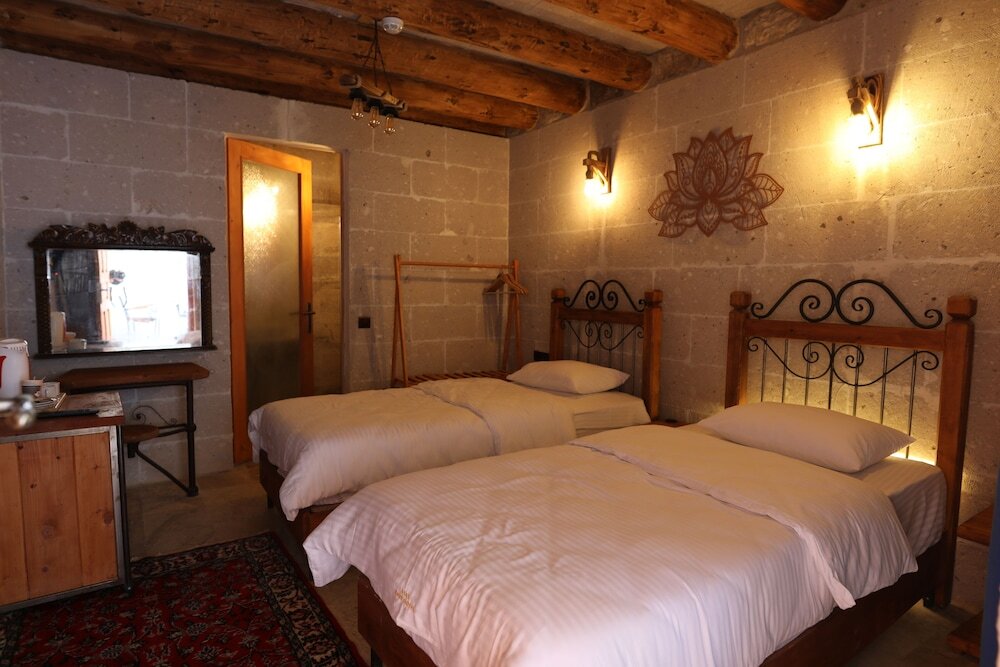 Чавушин: Atax Cave Otel