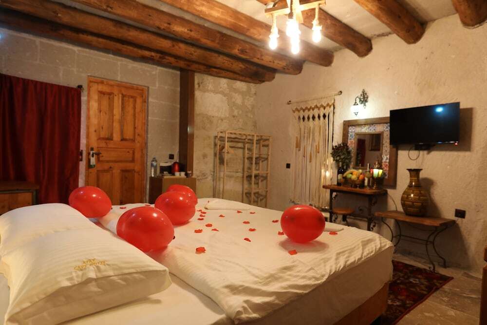 Чавушин: Atax Cave Otel